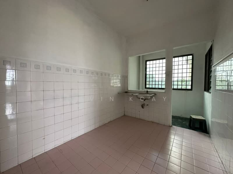 Apartment for Sale at Ria 2 Apartment - Kelvin Koay - Kitchen - PropertyGuru.com.my