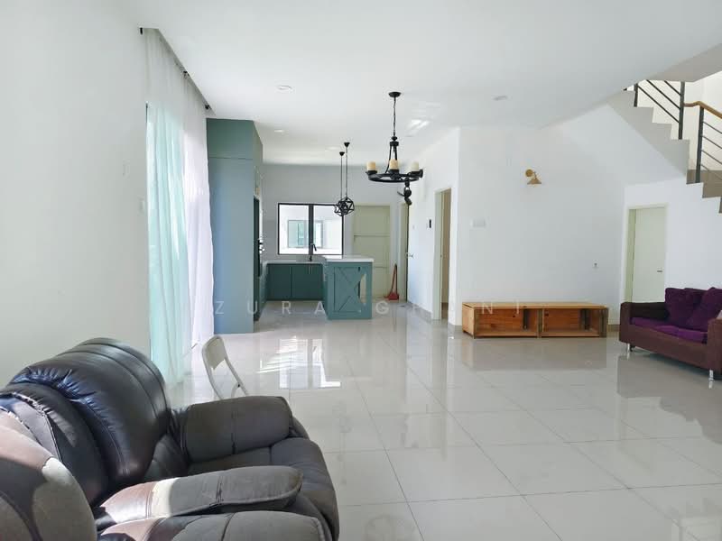 Rumah Teres 2 Tingkat untuk Dijual di Kepala Batas (Penang) - Azura Ghani - Living Room - PropertyGuru.com.my