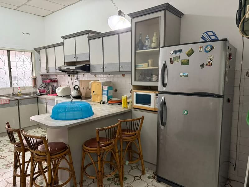 Rumah Banglo untuk Dijual di Klebang (Melaka) - Macy G - Kitchen - PropertyGuru.com.my