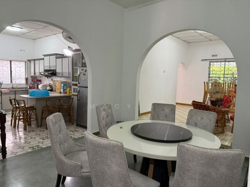 Rumah Banglo untuk Dijual di Klebang (Melaka) - Macy G - Kitchen - PropertyGuru.com.my