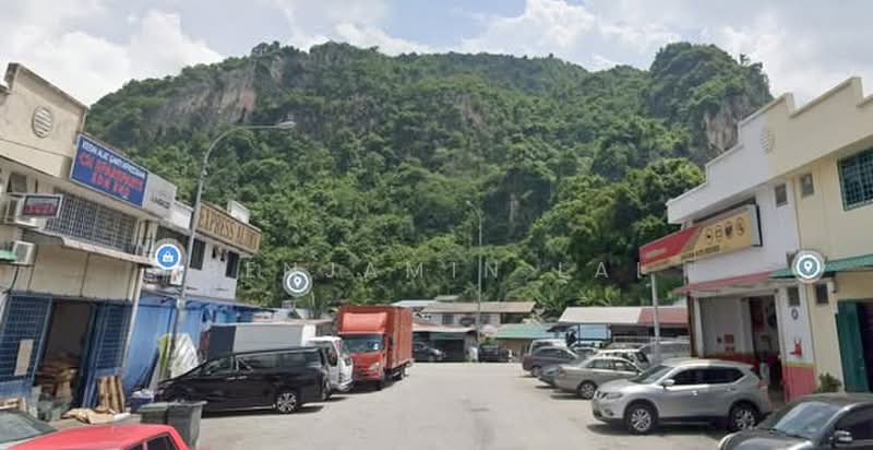 Terrace Factory for Sale in Batu Caves (Selangor) - Benjamin Lai - Exterior - PropertyGuru.com.my