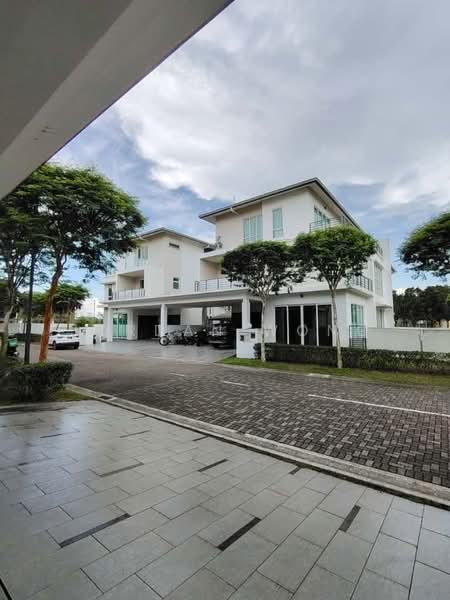 Bungalow for Sale in Senibong (Permas Jaya) - Jordan Wong - Exterior - PropertyGuru.com.my
