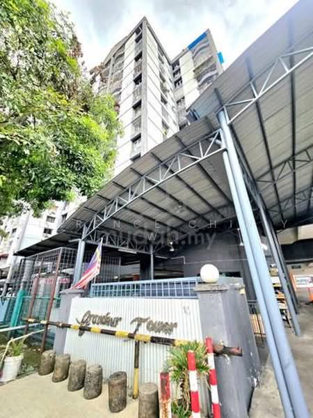Pangsapuri untuk Dijual di Grandeur Tower - Clarence Chin Y W - Exterior - PropertyGuru.com.my