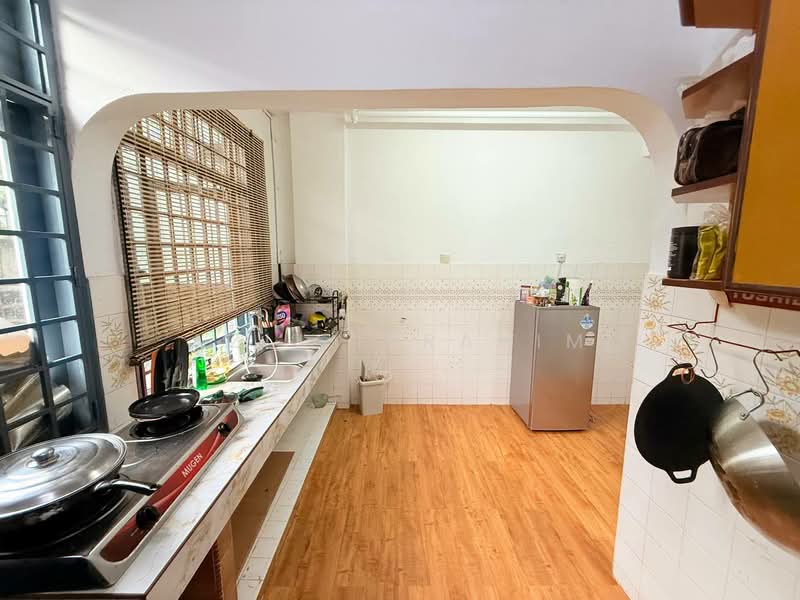 Pangsapuri untuk Dijual di Mahsuri Apartments - Azli Ibrahim - Kitchen - PropertyGuru.com.my