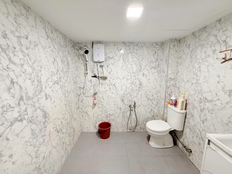 Pangsapuri untuk Dijual di Mahsuri Apartments - Azli Ibrahim - Bathroom - PropertyGuru.com.my