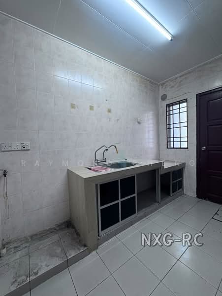 2-storey Terraced House for Rent in Bandar Botanic (Klang) - Raymond Cheng - Kitchen - PropertyGuru.com.my