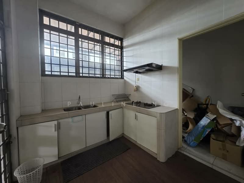 Semi-Detached House for Sale in Kempas Utama (Tebrau) - Pauline Ng - Kitchen - PropertyGuru.com.my