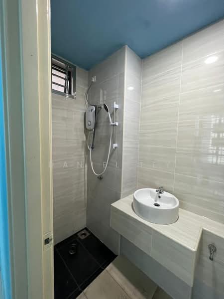 Service Residence for Rent at D'Summit Residences - Daniel Tey - PropertyGuru.com.my