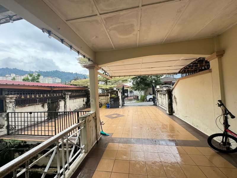 Rumah Teres 2 Tingkat untuk Dijual di Ampang Jaya (Ampang) - Thoriq Suparman - Exterior - PropertyGuru.com.my