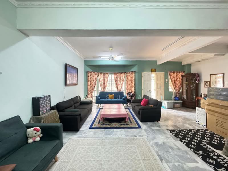 Rumah Teres 2 Tingkat untuk Dijual di Ampang Jaya (Ampang) - Thoriq Suparman - Living Room - PropertyGuru.com.my
