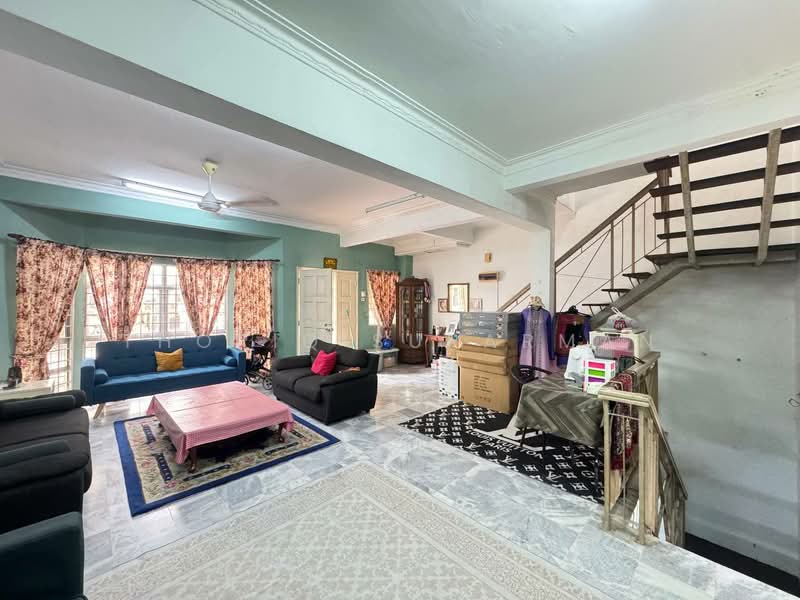 Rumah Teres 2 Tingkat untuk Dijual di Ampang Jaya (Ampang) - Thoriq Suparman - Living Room - PropertyGuru.com.my