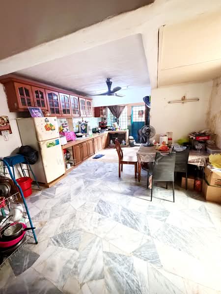 Rumah Teres 3 Tingkat untuk Dijual di Taman Sri Muda (Shah Alam) - Weng Tan - Kitchen - PropertyGuru.com.my