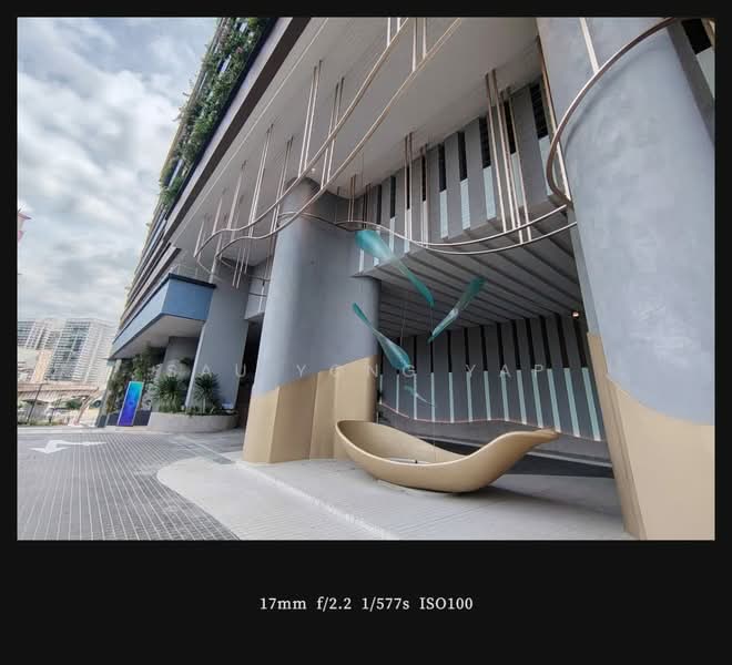 Servis Apartment untuk Dijual di Est8 - sau yong yap - Exterior - PropertyGuru.com.my