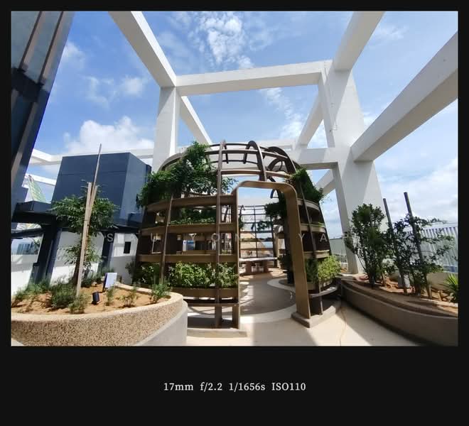 Servis Apartment untuk Dijual di Est8 - sau yong yap - Exterior - PropertyGuru.com.my
