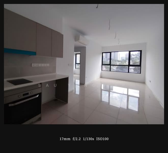 Servis Apartment untuk Dijual di Est8 - sau yong yap - Kitchen - PropertyGuru.com.my