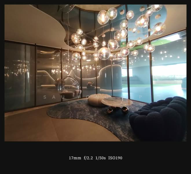 Servis Apartment untuk Dijual di Est8 - sau yong yap - Living Room - PropertyGuru.com.my