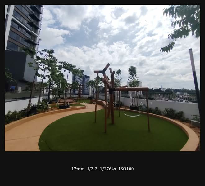 Servis Apartment untuk Dijual di Est8 - sau yong yap - Exterior - PropertyGuru.com.my