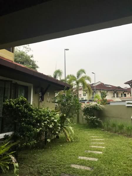 2-storey Terraced House for Sale in Bandar Kinrara (Selangor) - Stanley Savuriyar - Garden - PropertyGuru.com.my