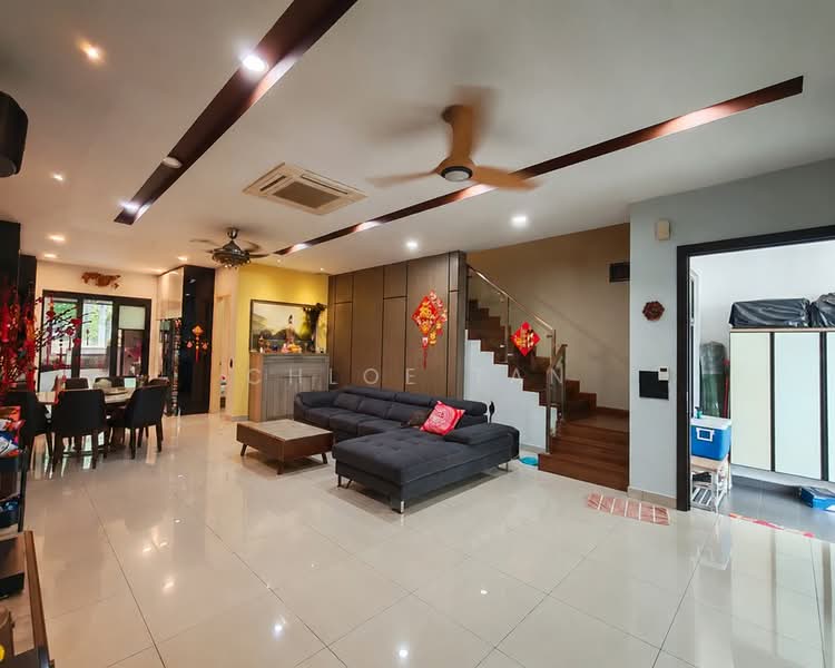 2-storey Terraced House for Sale in Telok Panglima Garang (Selangor) - Chloe Tan - Living Room - PropertyGuru.com.my
