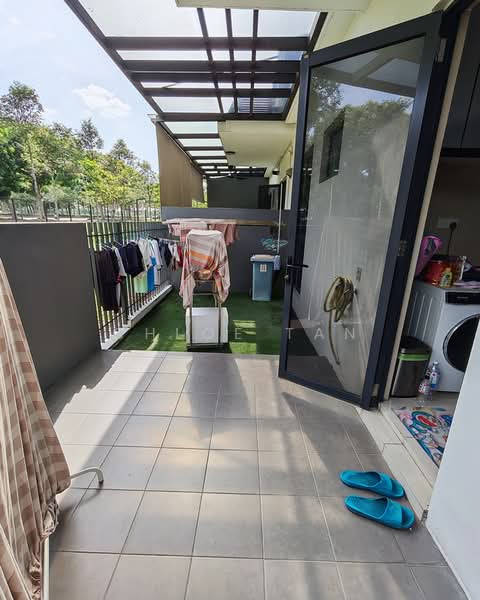 2-storey Terraced House for Sale in Telok Panglima Garang (Selangor) - Chloe Tan - Exterior - PropertyGuru.com.my