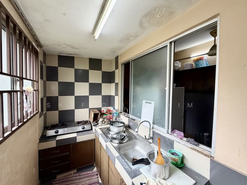 1-storey Terraced House for Sale in Jalan Klang Lama (Old Klang Road) (Kuala Lumpur) - Shafiq Ibrahim - PropertyGuru.com.my