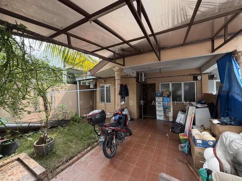 1-storey Terraced House for Sale in Jalan Klang Lama (Old Klang Road) (Kuala Lumpur) - Shafiq Ibrahim - PropertyGuru.com.my