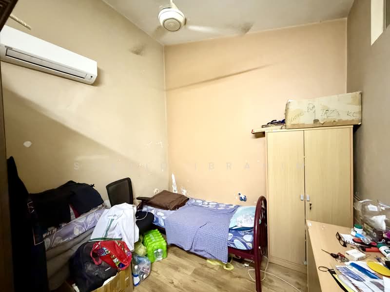 1-storey Terraced House for Sale in Jalan Klang Lama (Old Klang Road) (Kuala Lumpur) - Shafiq Ibrahim - PropertyGuru.com.my