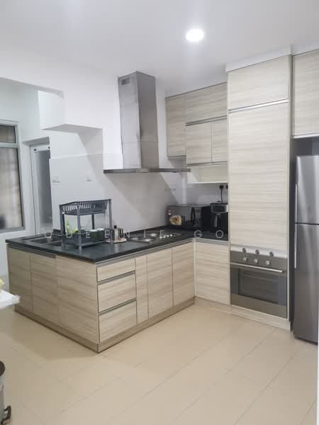 Pangsapuri untuk Dijual di Menara Kuda Lari - Queenie Goon - Kitchen - PropertyGuru.com.my