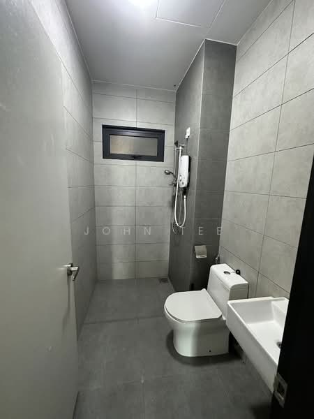 Servis Apartment untuk Disewa di GM Residence Remia - John Tee - Bathroom - PropertyGuru.com.my