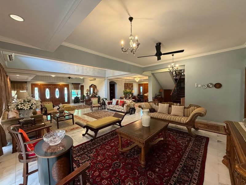 Bungalow for Sale in Taman TAR (Tun Abdul Razak) (Ampang) - Azli Ibrahim - Living Room - PropertyGuru.com.my