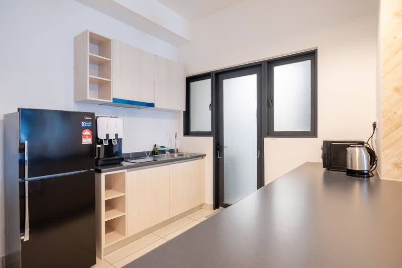 Servis Apartment untuk Dijual di Parc 3 - Ivan Lau - Kitchen - PropertyGuru.com.my
