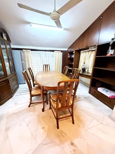 Rumah Banglo untuk Disewa di SS1 (Petaling Jaya) - Weng Tan - Dining Room - PropertyGuru.com.my
