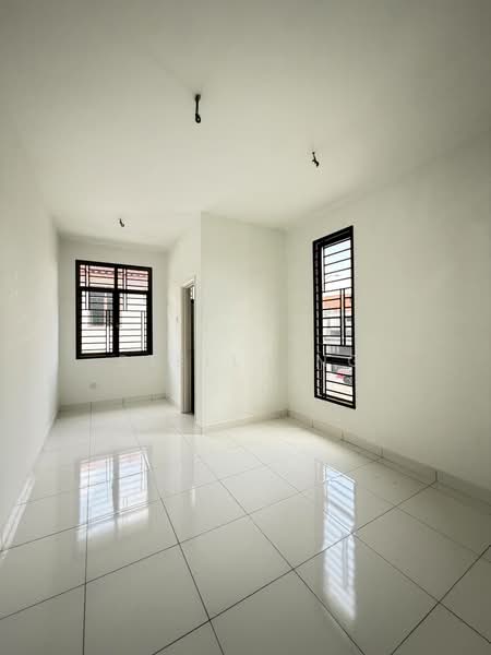 2-storey Terraced House for Sale in Taman Dato Onn (Johor Bahru) - Stella Ng - Interior - PropertyGuru.com.my