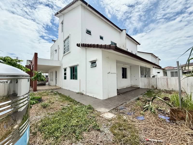 Semi-Detached House for Rent in Miri (Sarawak) - Yee Sze Chai - PropertyGuru.com.my