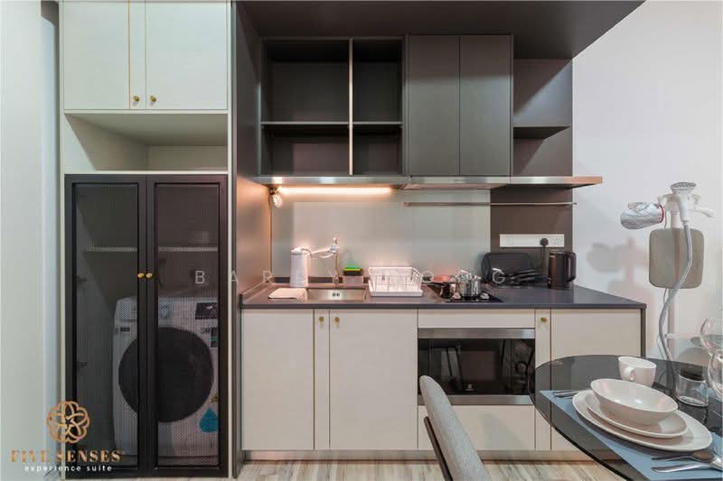 Service Residence for Rent at Millerz Square Serviced Residence - Barry Yong - Kitchen - PropertyGuru.com.my