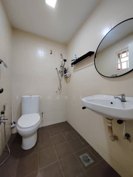 Rumah Berkembar untuk Dijual di Taman Mesra (Klang) - Stephanie Yap - Bathroom - PropertyGuru.com.my