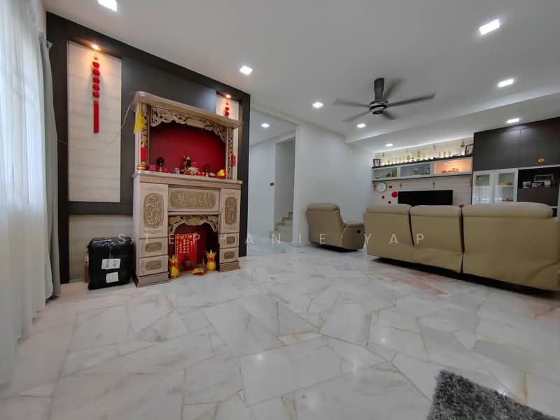 Rumah Berkembar untuk Dijual di Taman Mesra (Klang) - Stephanie Yap - Living Room - PropertyGuru.com.my