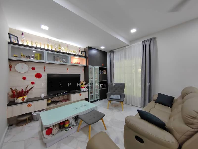 Rumah Berkembar untuk Dijual di Taman Mesra (Klang) - Stephanie Yap - Living Room - PropertyGuru.com.my