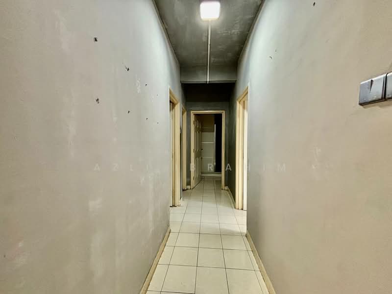 Kondominium untuk Dijual di Cengal Condominium - Azli Ibrahim - Corridor - PropertyGuru.com.my