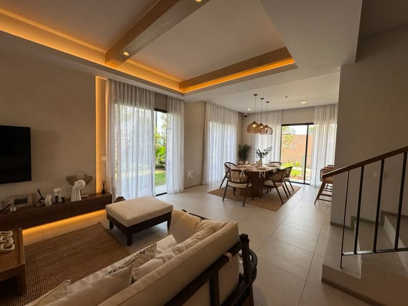 2-storey Terraced House for Sale in Cybersouth (Dengkil) - Tank Tan - Living Room - PropertyGuru.com.my