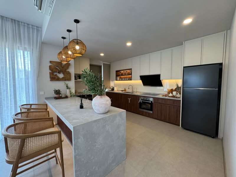 2-storey Terraced House for Sale in Cybersouth (Dengkil) - Tank Tan - Kitchen - PropertyGuru.com.my