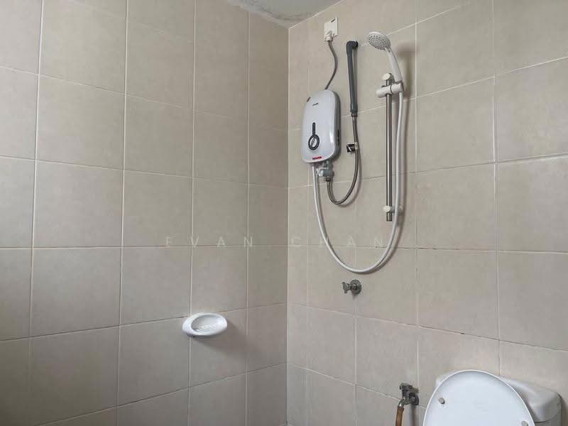 Apartment for Sale at De Palma - Evan Chan - Bathroom - PropertyGuru.com.my