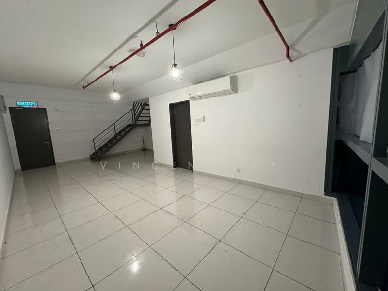 Office for Rent in Kampung Berembang (Ampang) - Vincent Lee - Interior - PropertyGuru.com.my