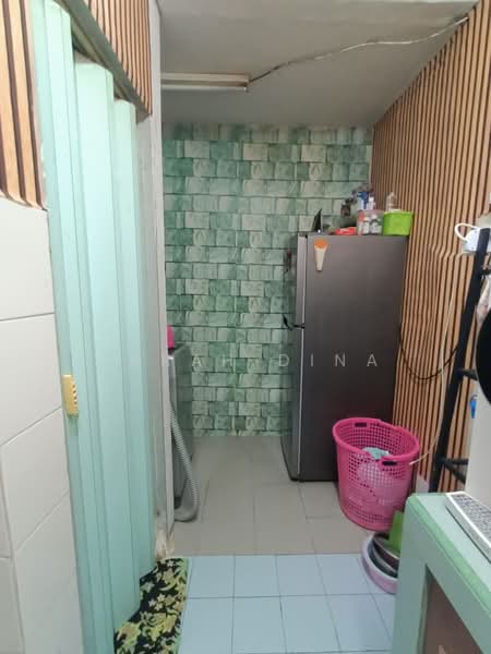 Rumah Flat untuk Dijual di Seri Nilam - Farah Dina - Kitchen - PropertyGuru.com.my