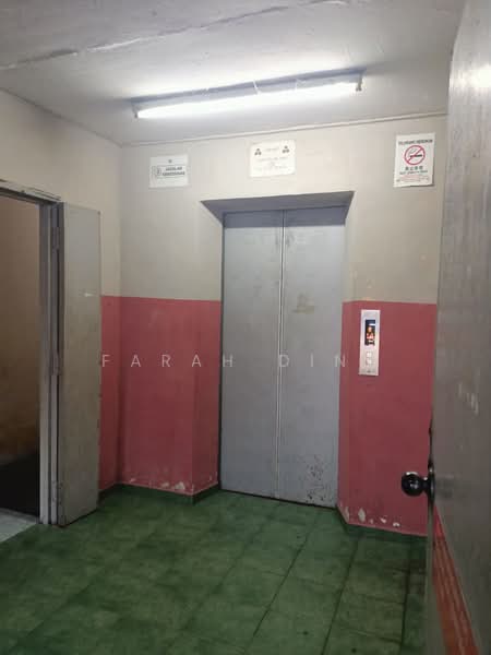 Rumah Flat untuk Dijual di Seri Nilam - Farah Dina - Corridor - PropertyGuru.com.my