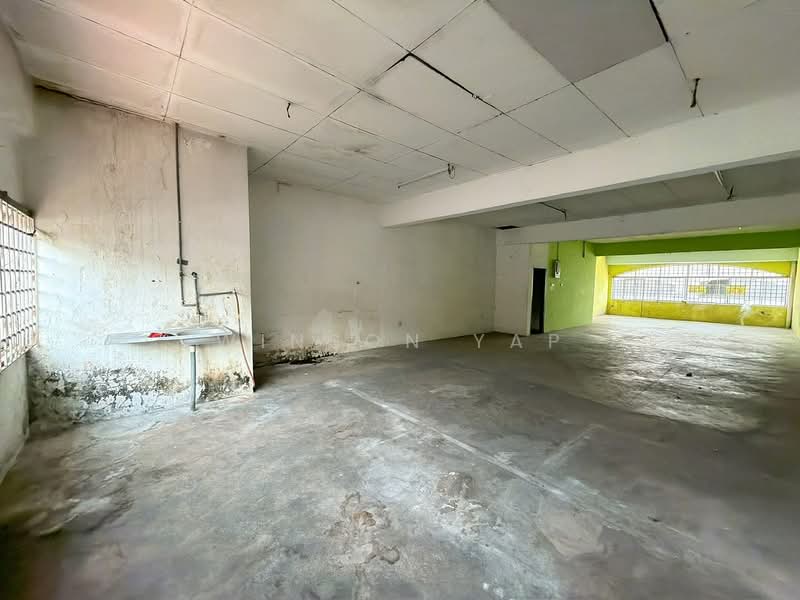 Shop / Office for Rent in Johor Bahru (Johor) - Winson Yap - Interior - PropertyGuru.com.my