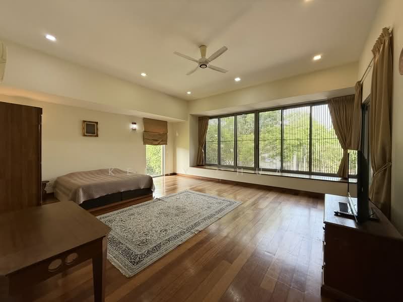 Rumah Berkembar untuk Disewa di Temasya Glenmarie (Glenmarie) - Kenny Chua - Bedroom - PropertyGuru.com.my