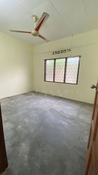 1-storey Terraced House for Rent in Bukit Kemuning (Shah Alam) - Dr Shahril Nizam - Interior - PropertyGuru.com.my