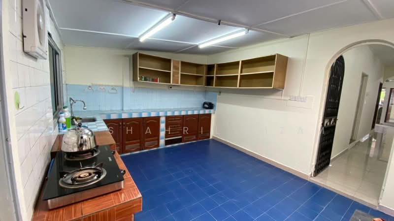 1-storey Terraced House for Rent in Bukit Kemuning (Shah Alam) - Dr Shahril Nizam - Kitchen - PropertyGuru.com.my