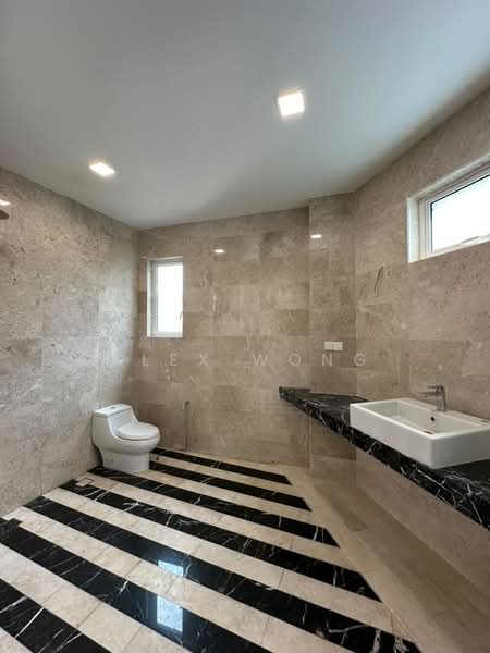 Bungalow for Rent in Kuala Lumpur (Kuala Lumpur) - Alex Wong - Bathroom - PropertyGuru.com.my